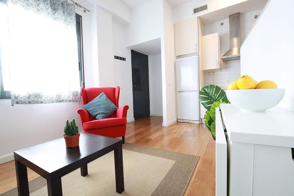 Nuevo Estudio Centro Sevilla. Ac/Wifi Castellar 56 Eksteriør bilde
